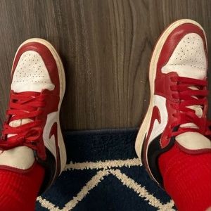 Meet your Posher, Max